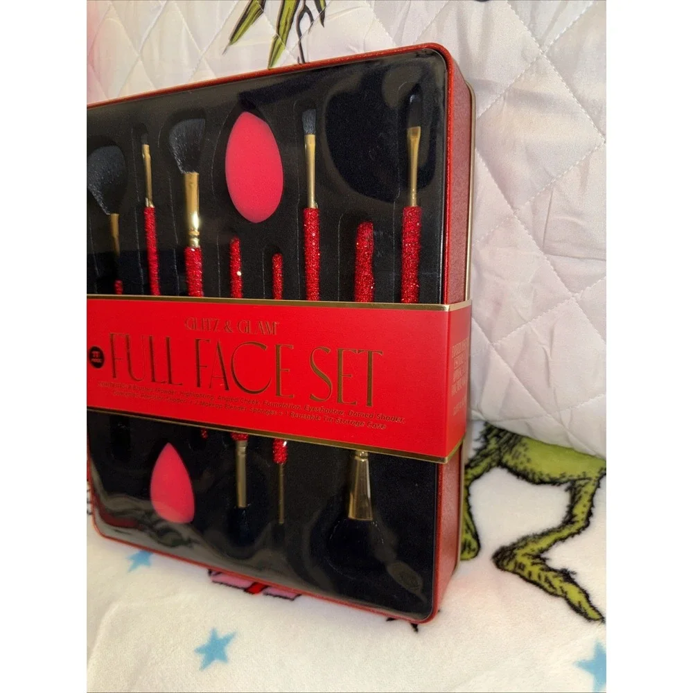 Glitz & Glam Full Face Set 11 Piece Red Glitter Brushes & Sponges NIB Dress Up